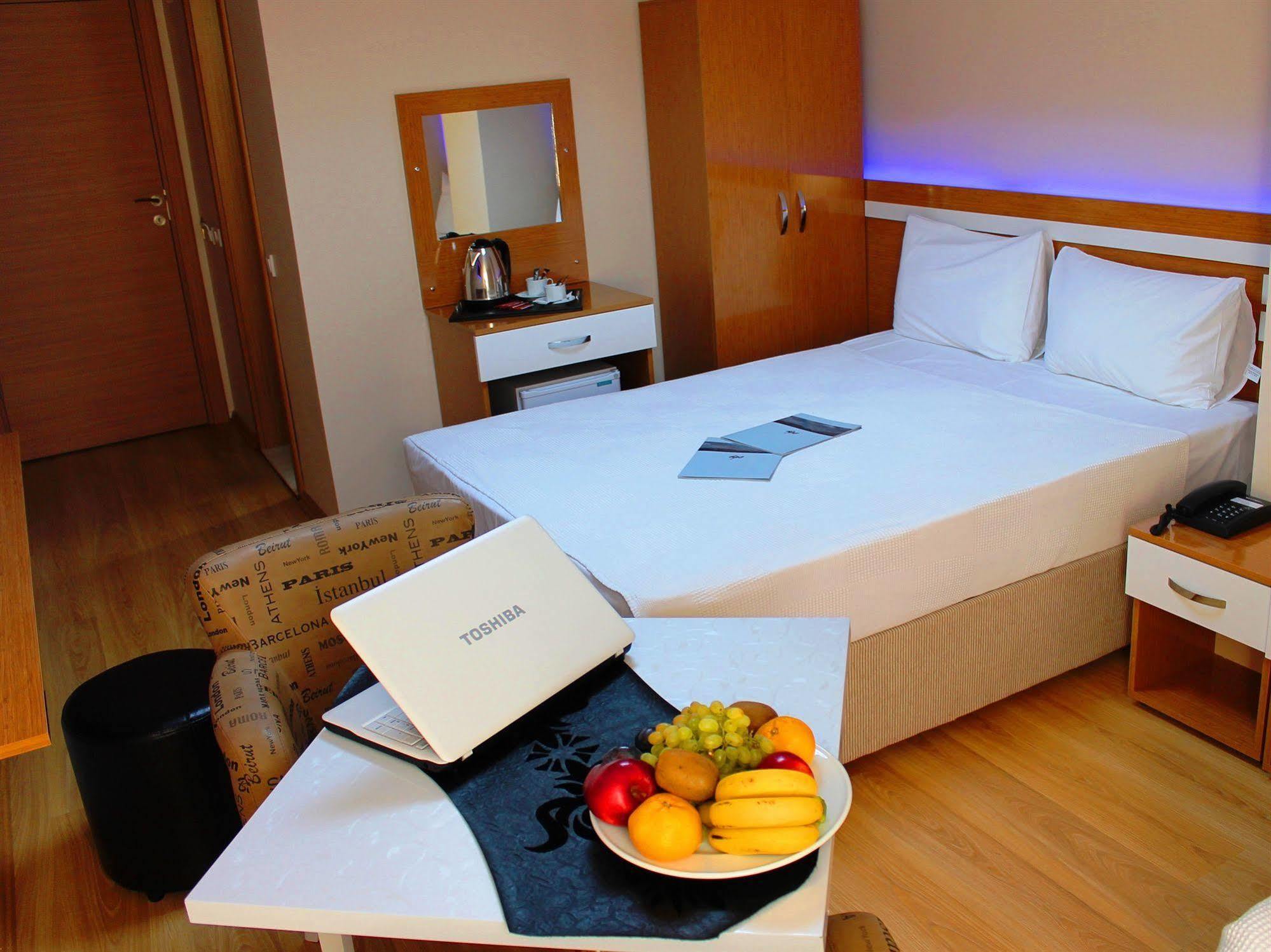 Avcilar Inci Hotel Istanbul Exterior photo